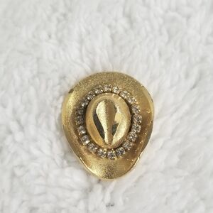 Cowgirl hat Brooch